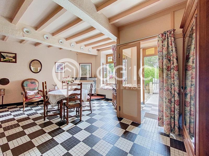 Maison - 165 m² - 6 pièces