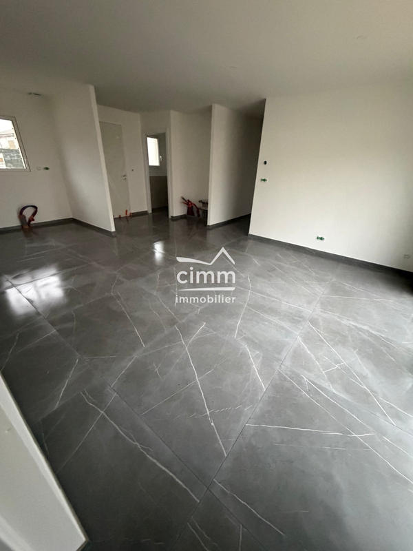 Villa - 75 m² - 4 pièces