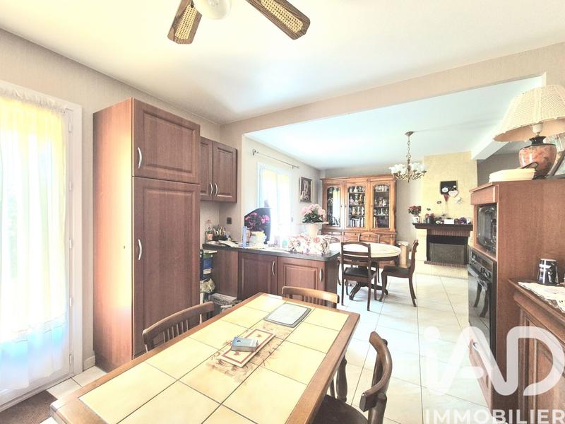 Maison - 137 m² - 6 pièces