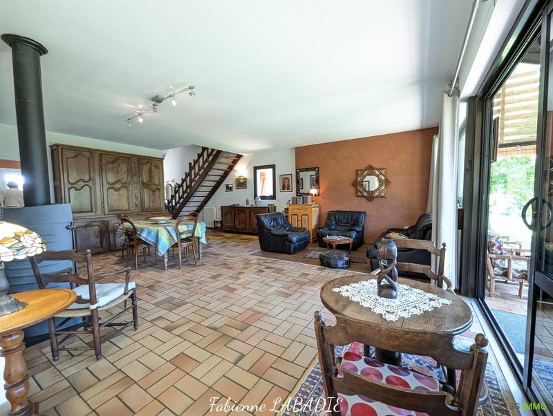 Villa - 180 m² - 7 pièces