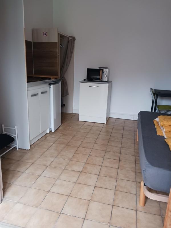 Maison - 180 m² - 20 pièces