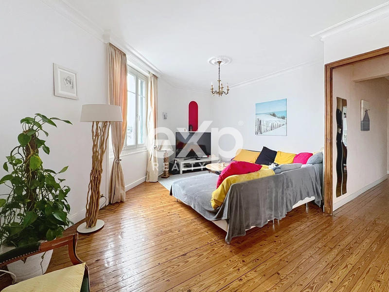 Appartement - 112 m² - 4 pièces