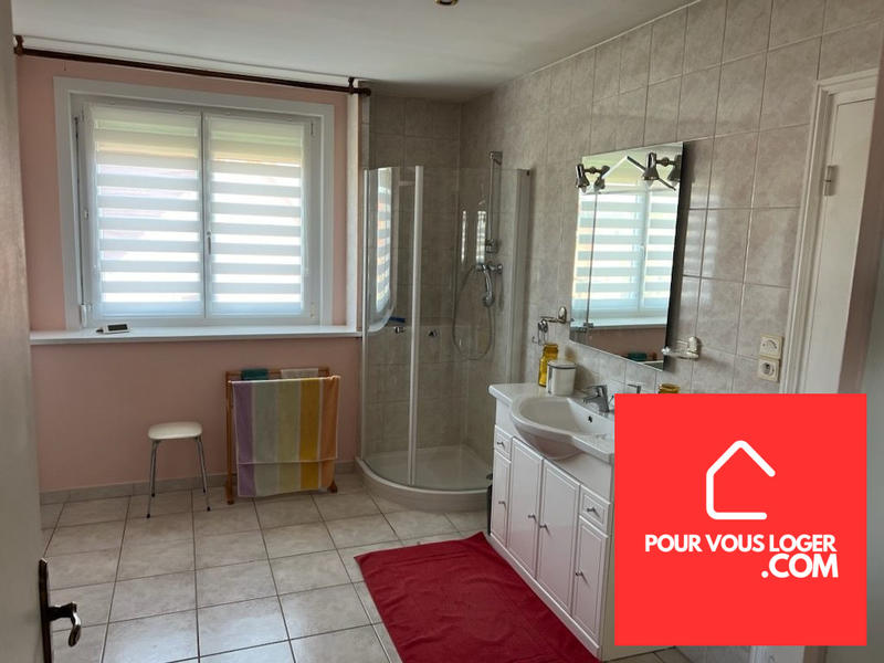 Maison - 190 m² - 6 pièces