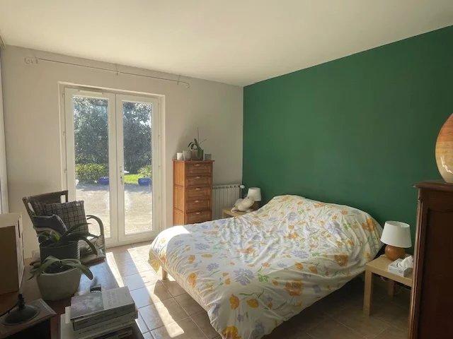 Maison - 275 m² - 7 pièces