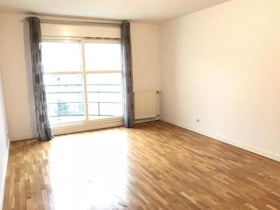 Appartement ancien - 61 m² - 3 pièces