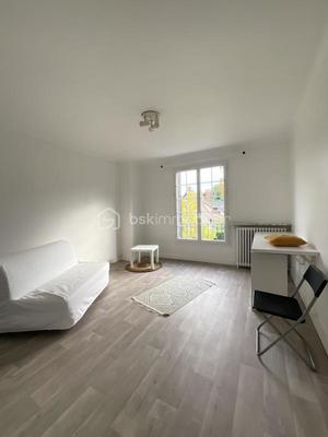 Appartement - 64 m² - 2 pièces