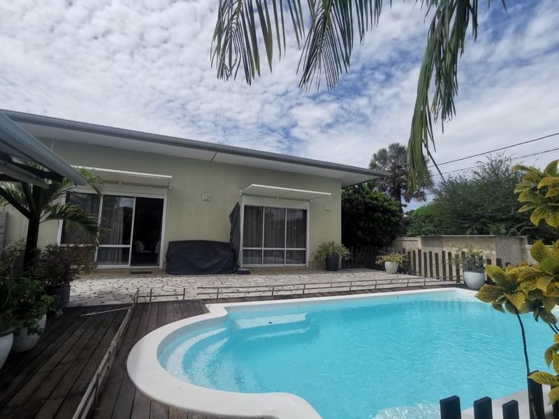 Maison - 229 m² - 6 pièces