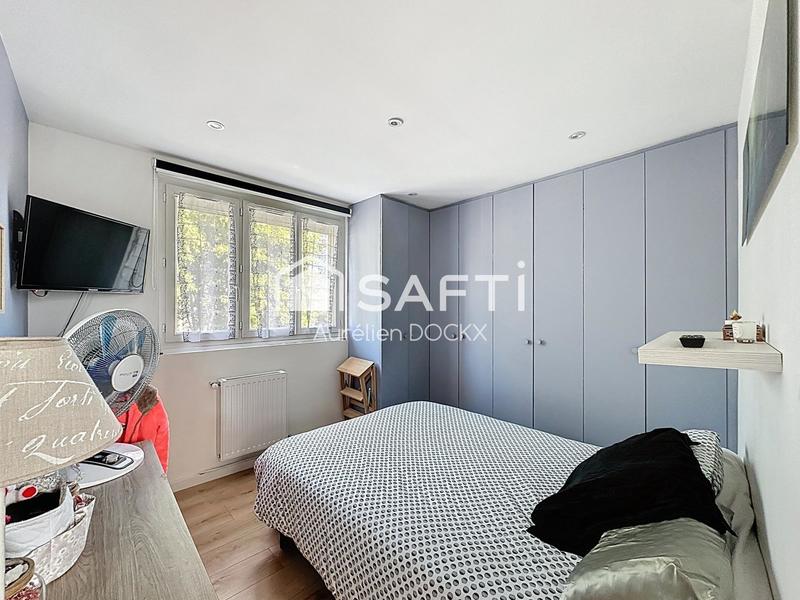 Maison - 92 m² - 5 pièces