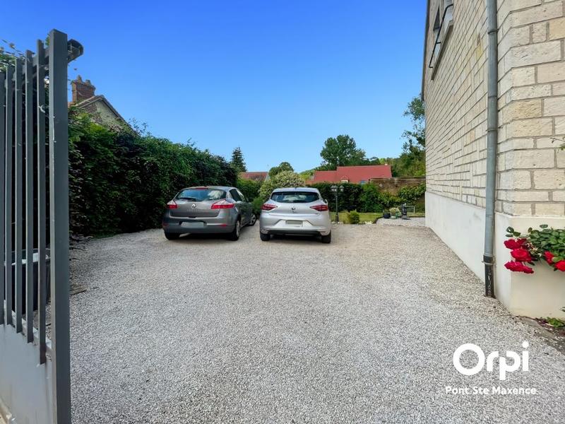 Maison - 107 m² - 6 pièces