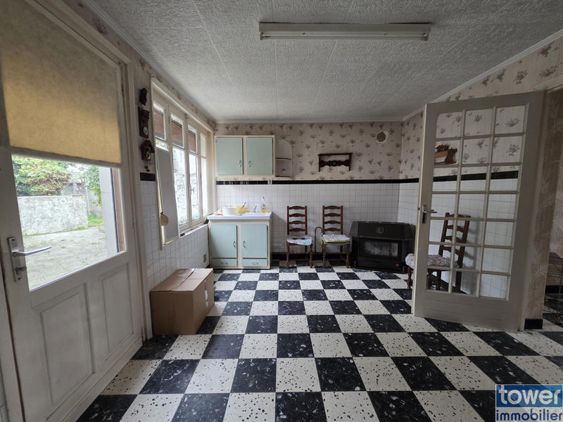 Maison - 96 m² - 6 pièces