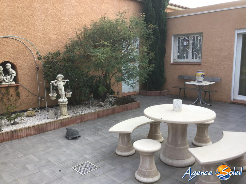 Villa - 274 m² - 5 pièces