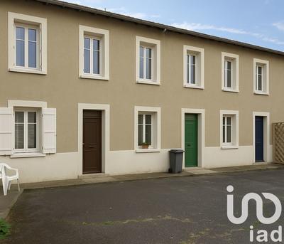 Maison - 560 m² - 10 pièces