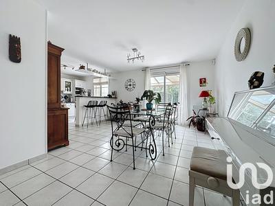 Maison - 158 m² - 7 pièces