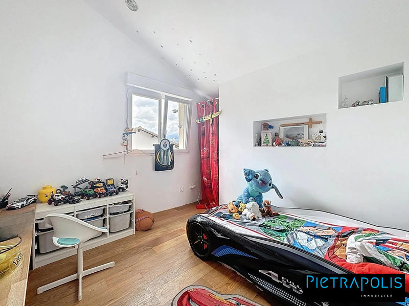 Maison - 115 m² - 5 pièces