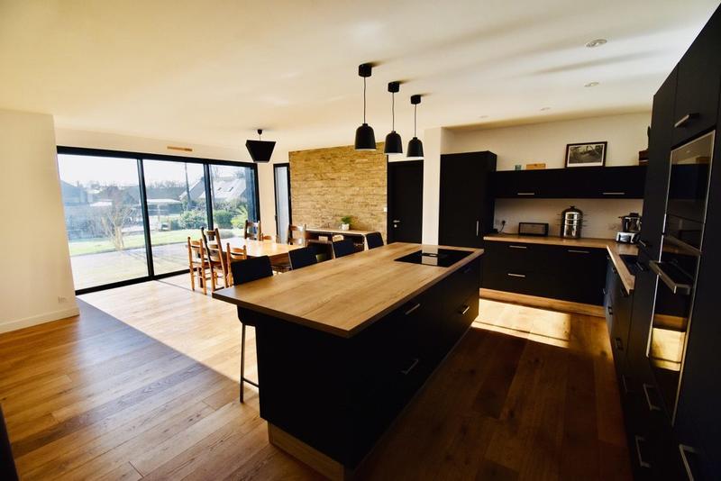 Maison - 157 m² - 5 pièces