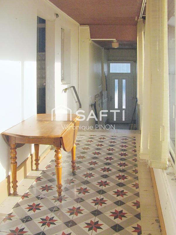 Maison - 86 m² - 5 pièces