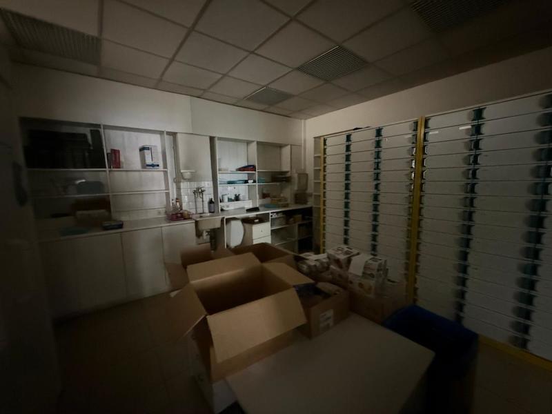 Local commercial - 93 m²