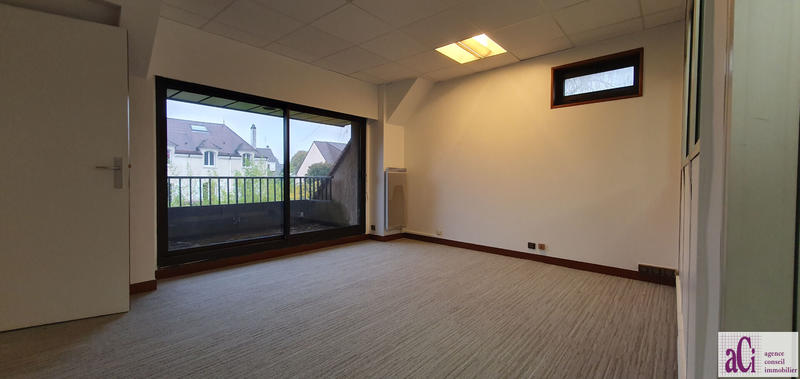 Bureau - 105 m² - 3 pièces