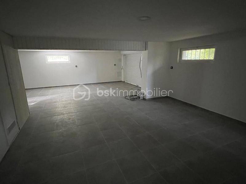 Villa - 164 m² - 6 pièces