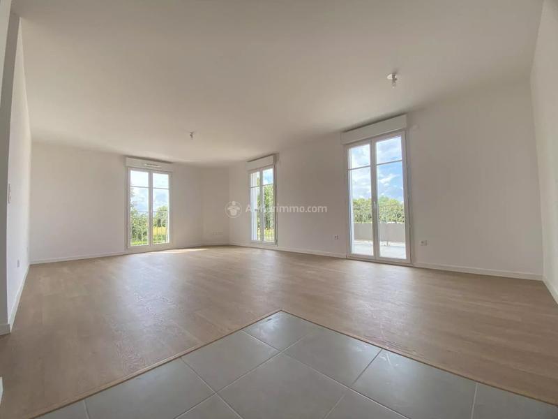 Appartement - 83 m² - 4 pièces