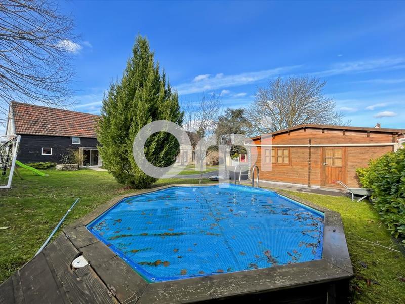 Longère - 210 m² - 6 pièces