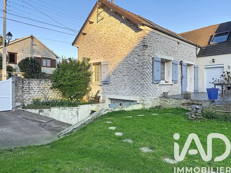 Maison de village - 134 m² - 6 pièces