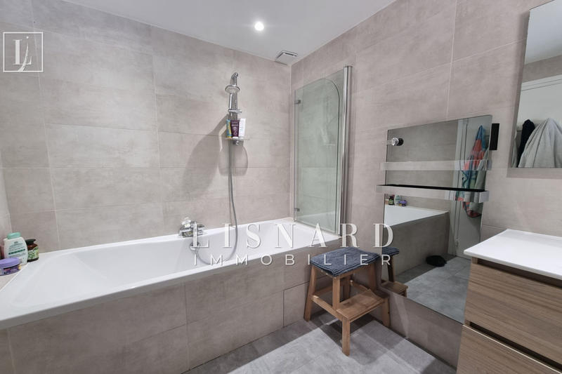 Maison - 108 m² - 4 pièces