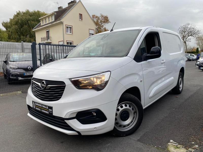 Opel combo cargo Pack Clim 100cv Camera/Bluetooth/Feux Auto/Frein Auto