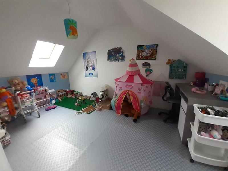 Pavillon - 130 m² - 7 pièces