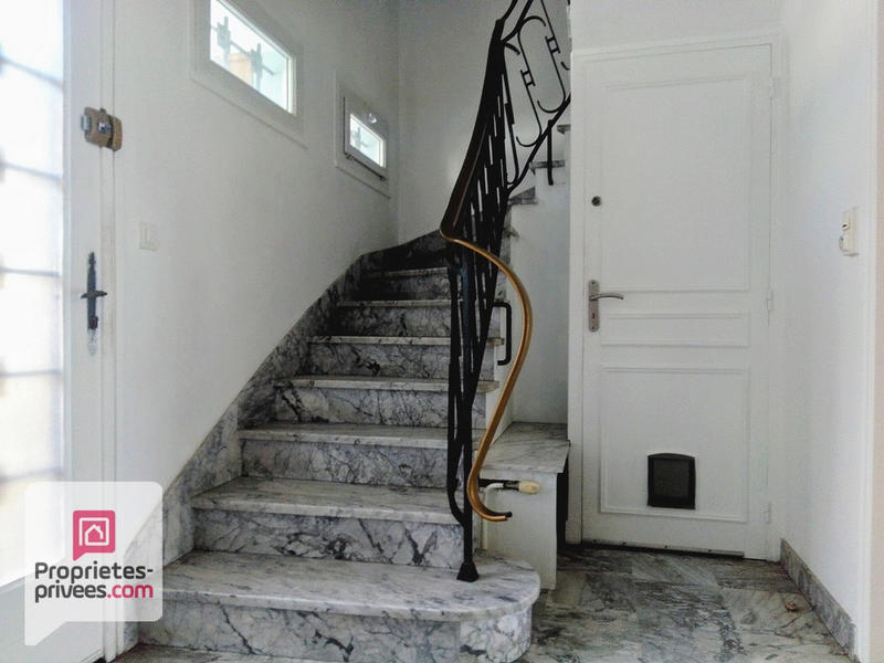 Maison - 155 m² - 9 pièces