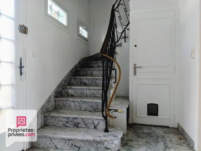 Maison - 155 m² - 9 pièces