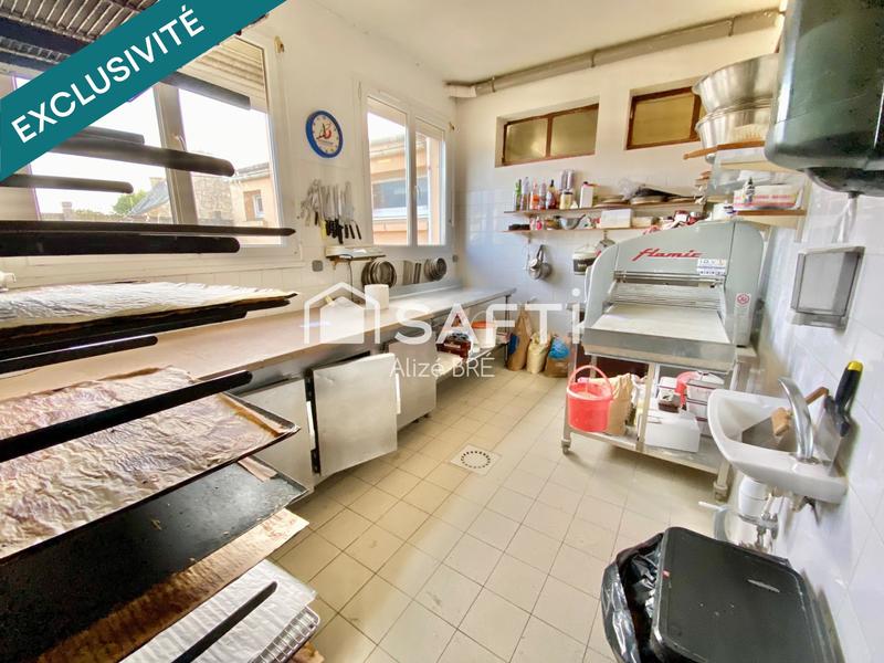 Local commercial - 331 m²