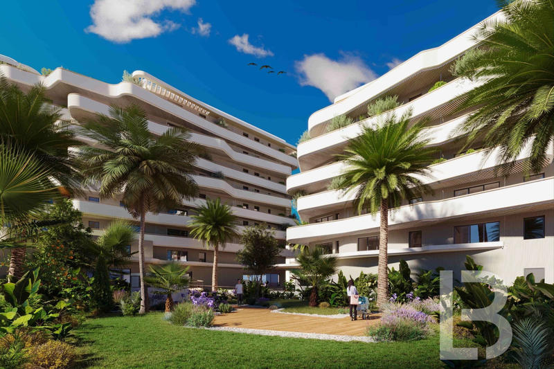 Appartement - 80 m² - 4 pièces