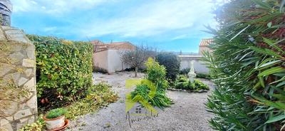 Maison traditionnelle - 95 m² - 4 pièces