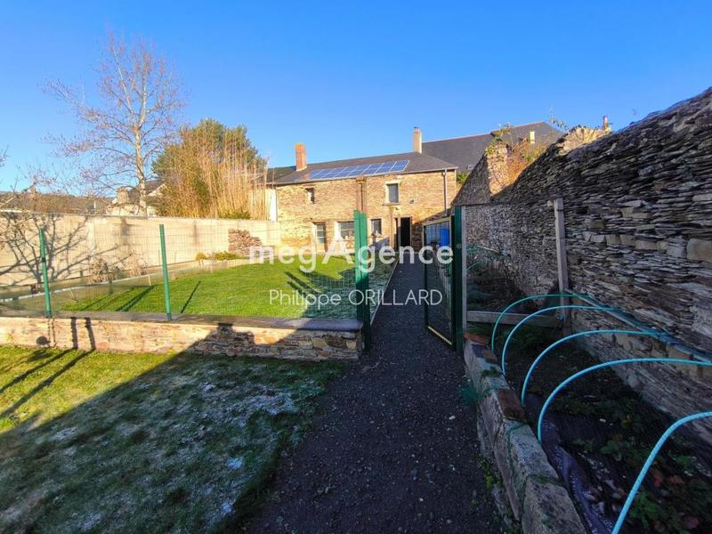 Maison - 142 m² - 6 pièces