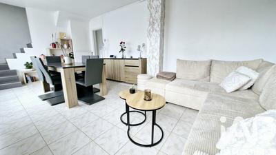 Maison - 84 m² - 4 pièces