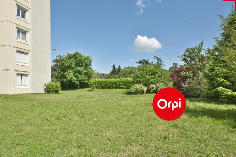 Appartement - 92 m² - 4 pièces