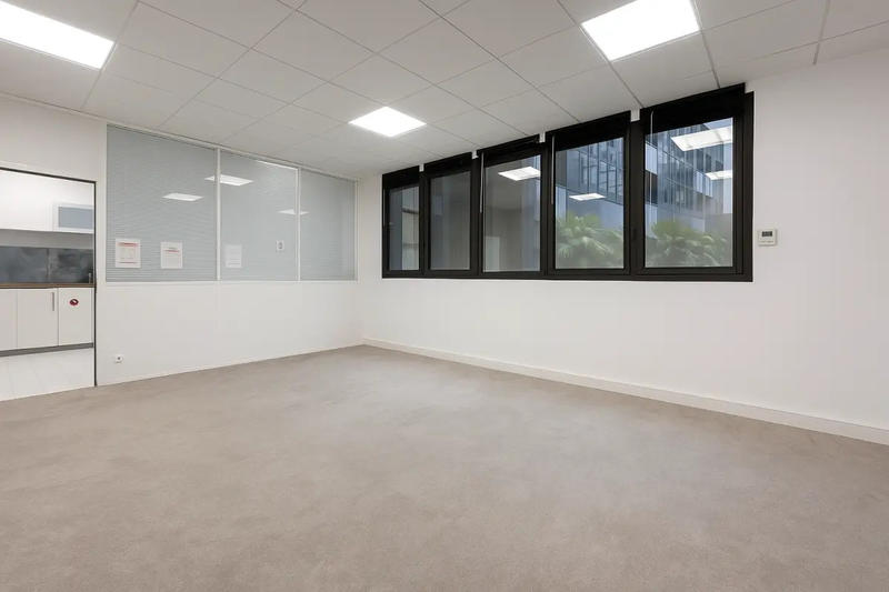 Bureau - 132 m²