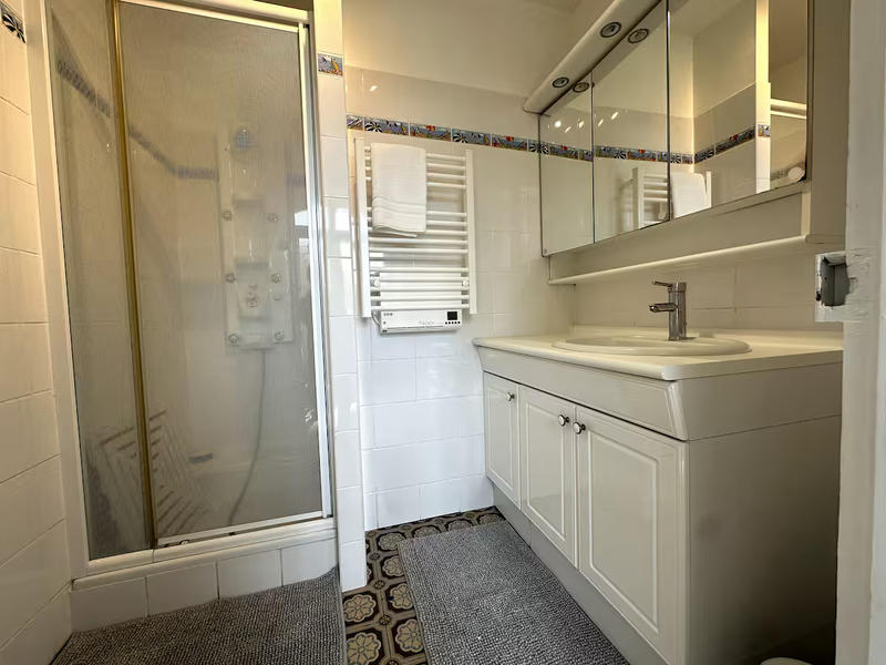 Appartement - 74 m² - 5 pièces