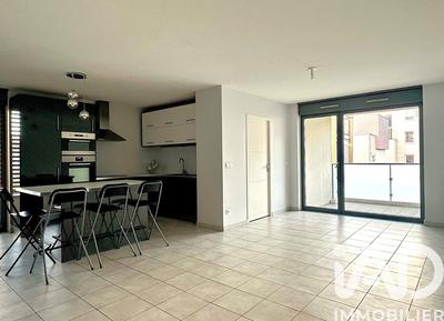 Appartement - 86 m² - 4 pièces