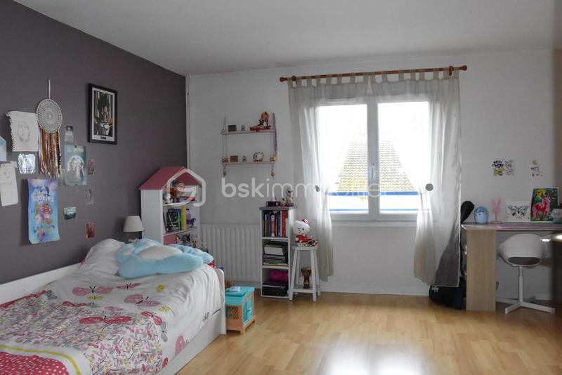 Maison - 102 m² - 5 pièces