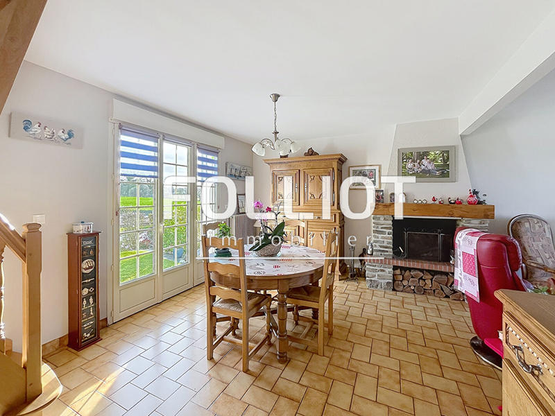Maison - 90 m² - 6 pièces