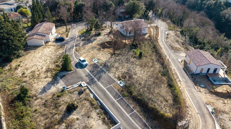 Terrain constructible - 528 m²