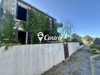 Maison - 80 m² - 5 pièces