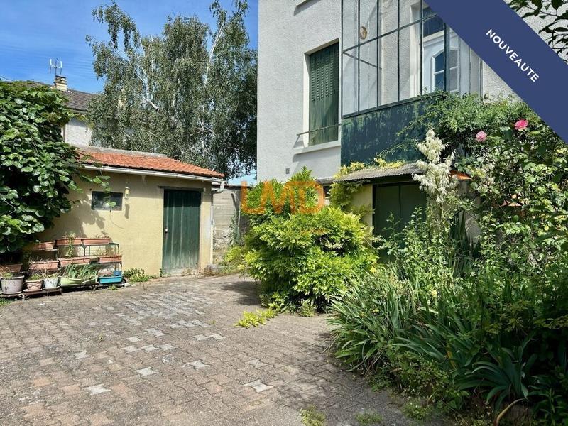 Maison de ville - 110 m² - 5 pièces