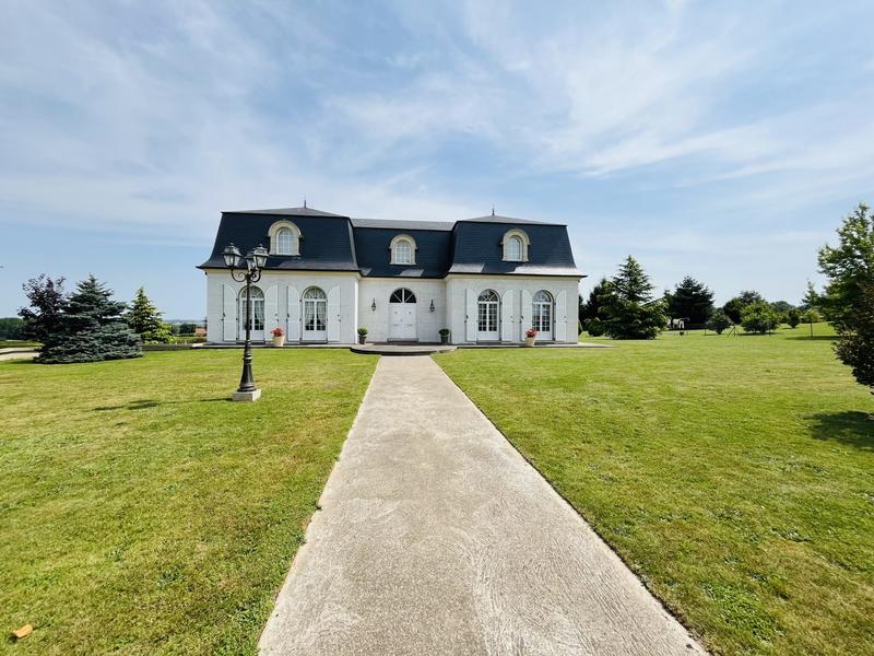 Villa - 290 m² - 5 pièces