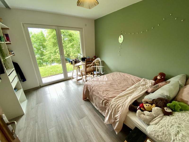 Maison - 142 m² - 6 pièces