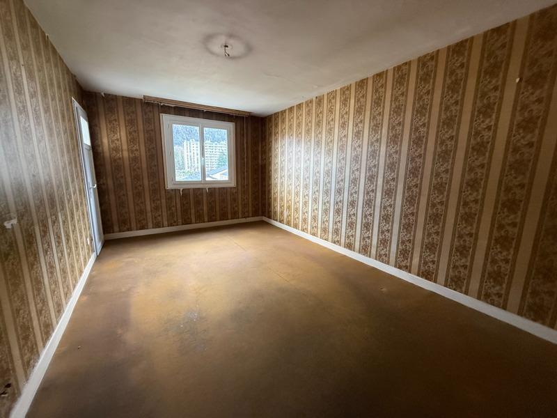 Appartement - 68 m² - 4 pièces