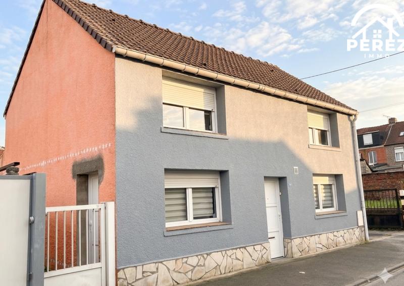 Maison - 91 m² - 5 pièces