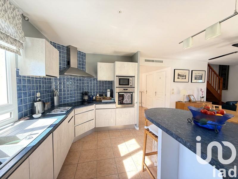 Maison - 98 m² - 5 pièces